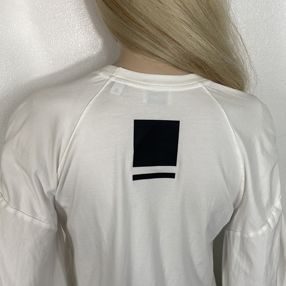 🌸BURBERRY TOP - Picture 7 of 11